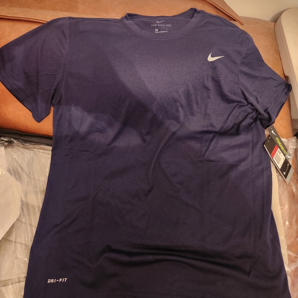 Nike dri fit tshirt navy blue